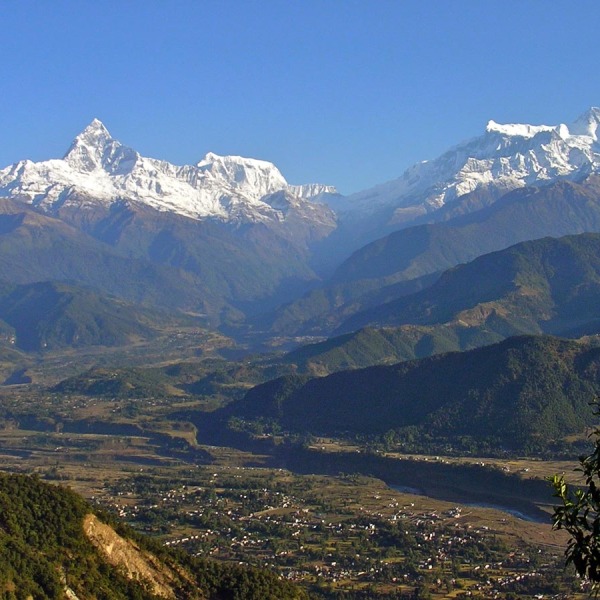 Motorradreisen Nepal Kathmandu Resort Natur